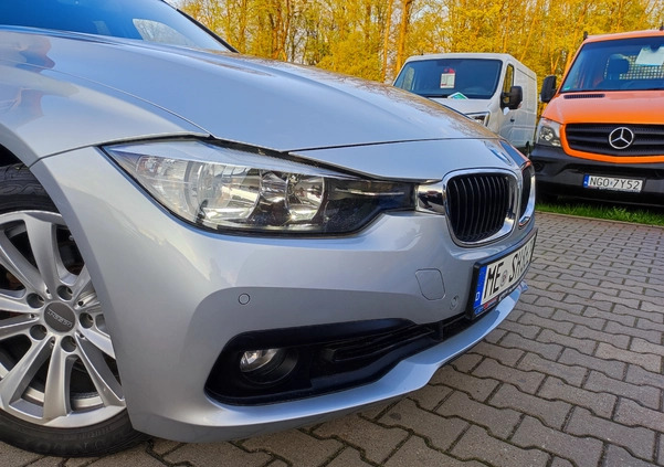 BMW Seria 3 cena 63500 przebieg: 89425, rok produkcji 2016 z Serock małe 631